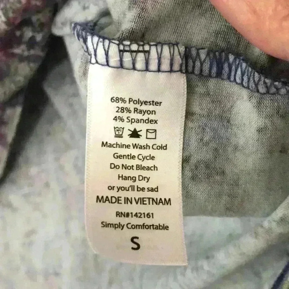 LuLaRoe Irma top - Picture 4 of 4